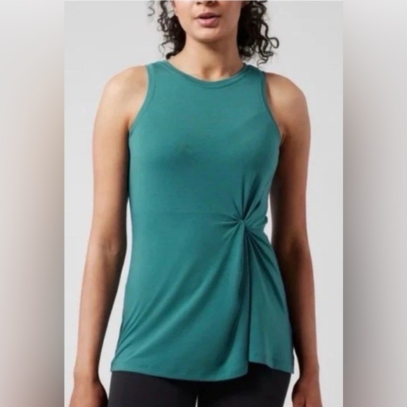 Athleta Tops - Athleta Radiate Tank Top with Blue Twist size xs